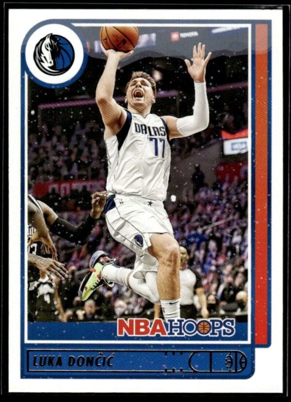 2021 NBA Hoops Dallas Mavericks #62 Luka Doncic