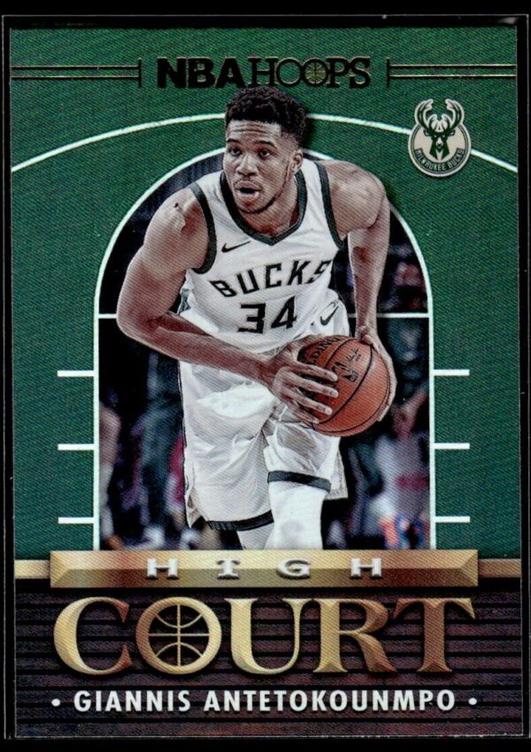 2021 Hoops High Court Milwaukee Bucks #7 Giannis Antetokounmpo Holo