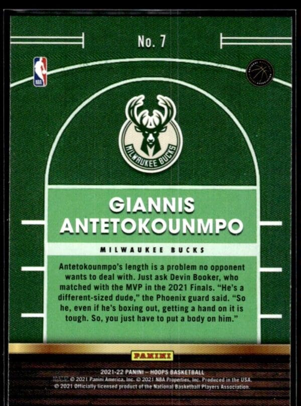 _10 2021-22 Hoops High Court Giannis Antetokounmpo Milwaukee Bucks #7