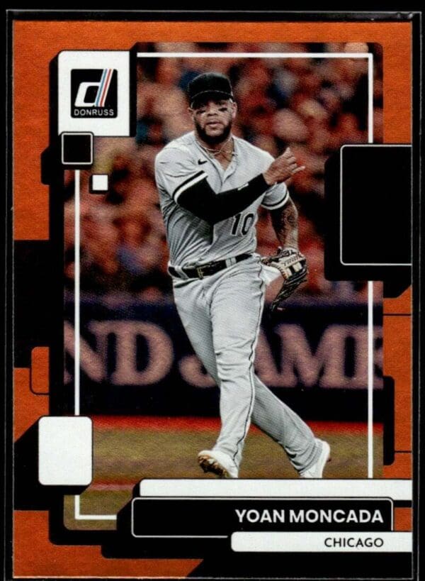 2022 Donruss Chicago White Sox #81 Yoan Moncada Orange Holo