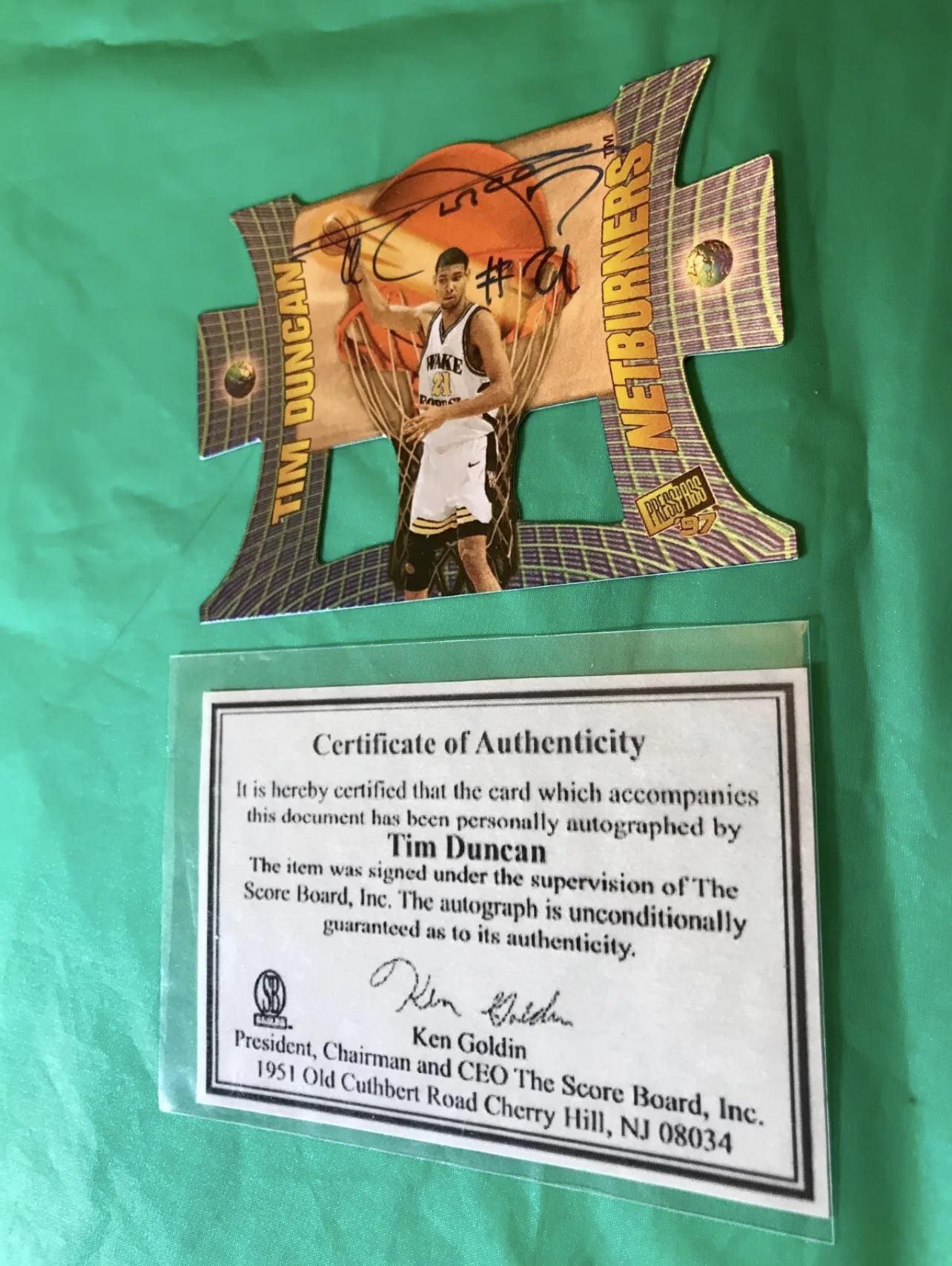 sports⁢ card authenticity