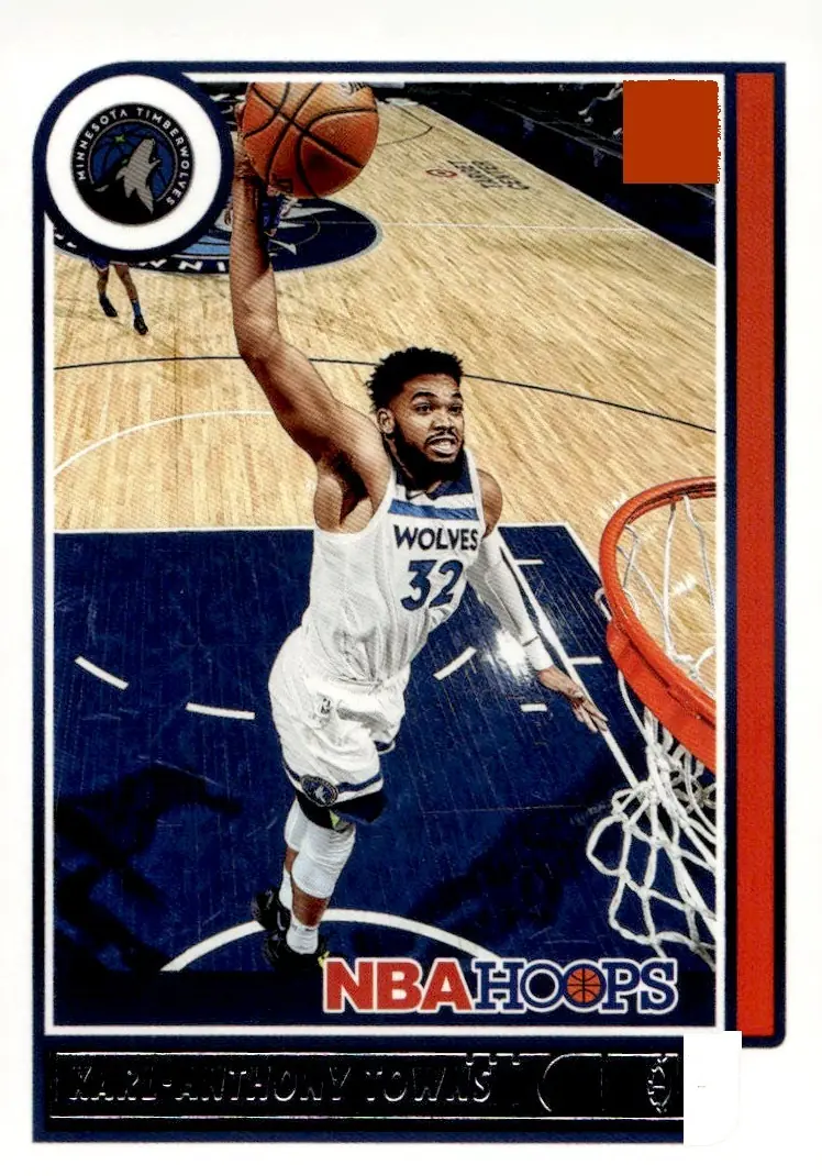 2021-22 NBA Hoops #141 Karl-Anthony Towns (front)