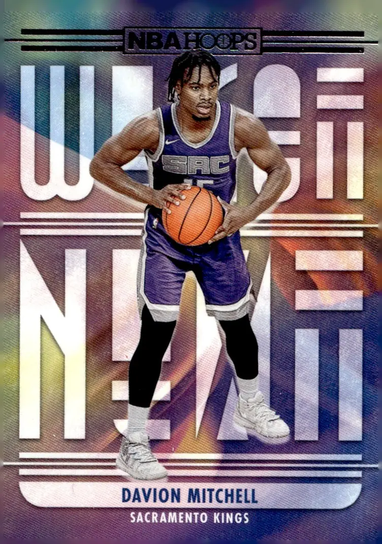 2021-22 NBA Hoops #9 Davion Mitchell (front)