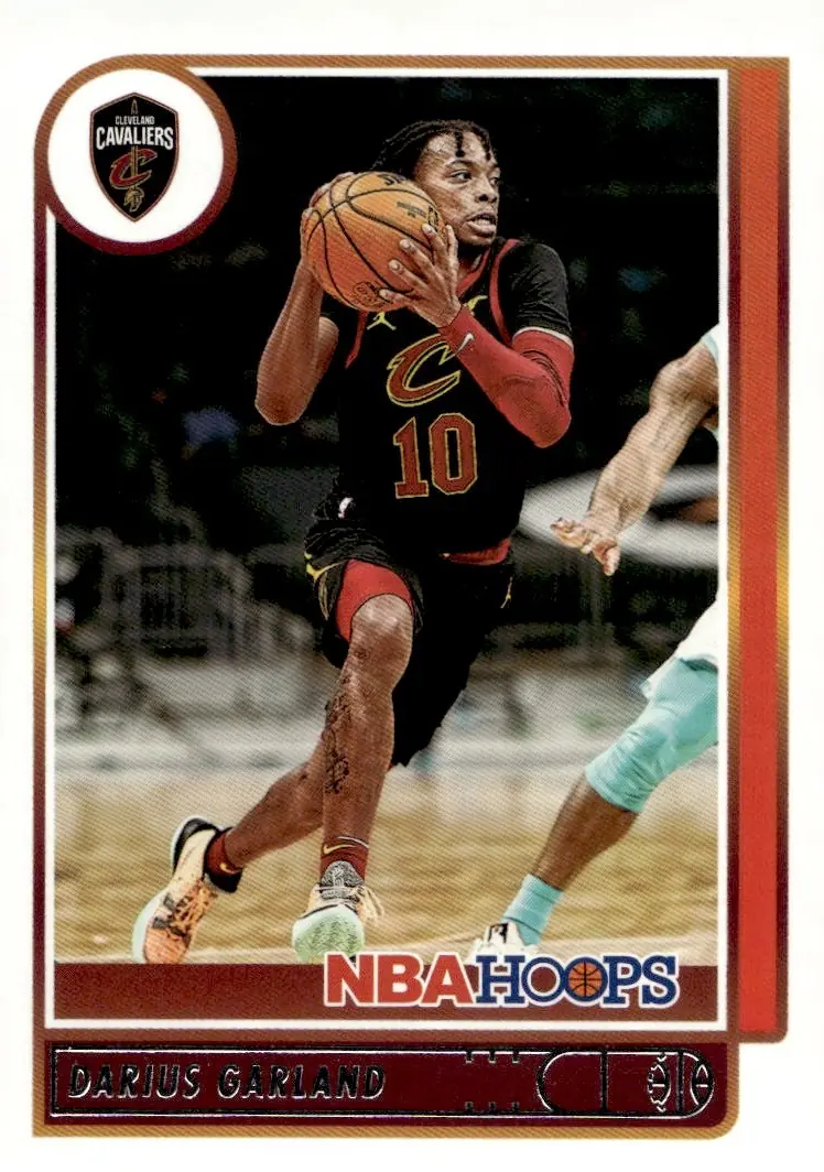 2021-22 NBA Hoops #95 Darius Garland (front)