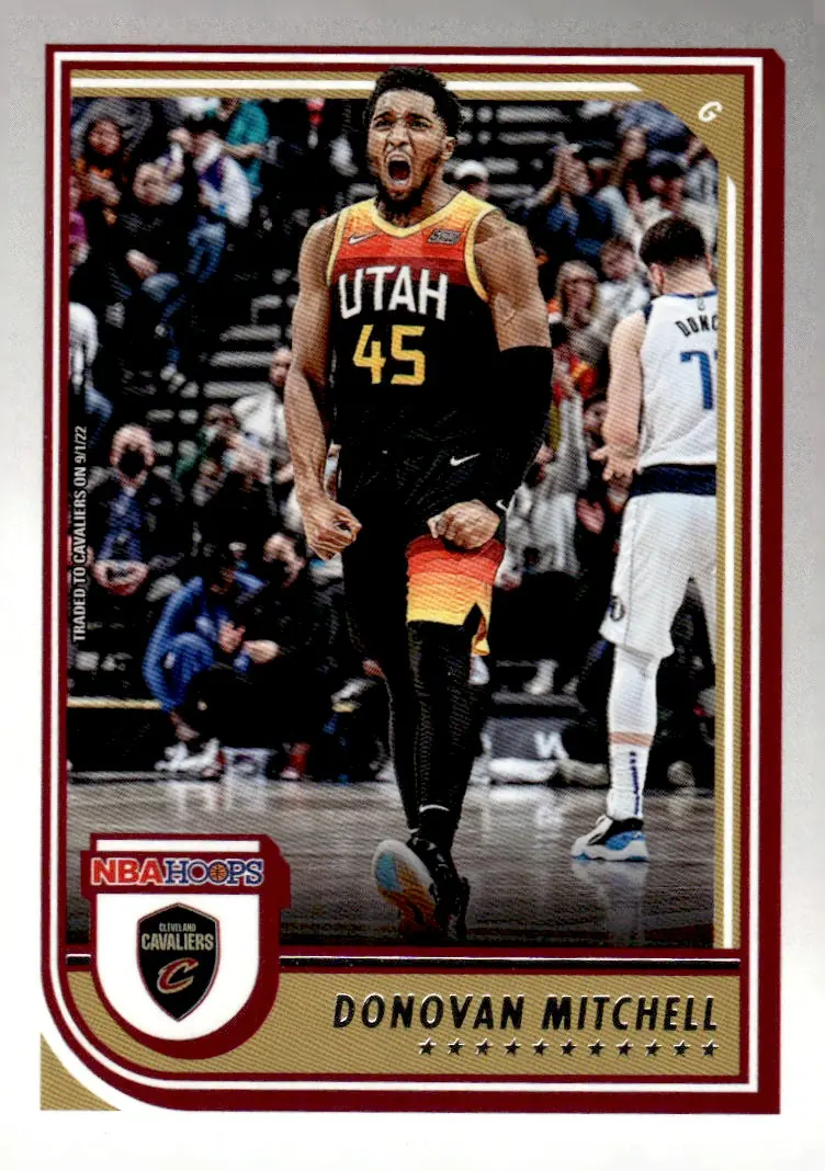 2022-23 NBA Hoops #215 Donovan Mitchell (front)