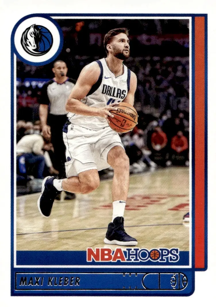 2021-22 NBA Hoops #112 Maxi Kleber (front)