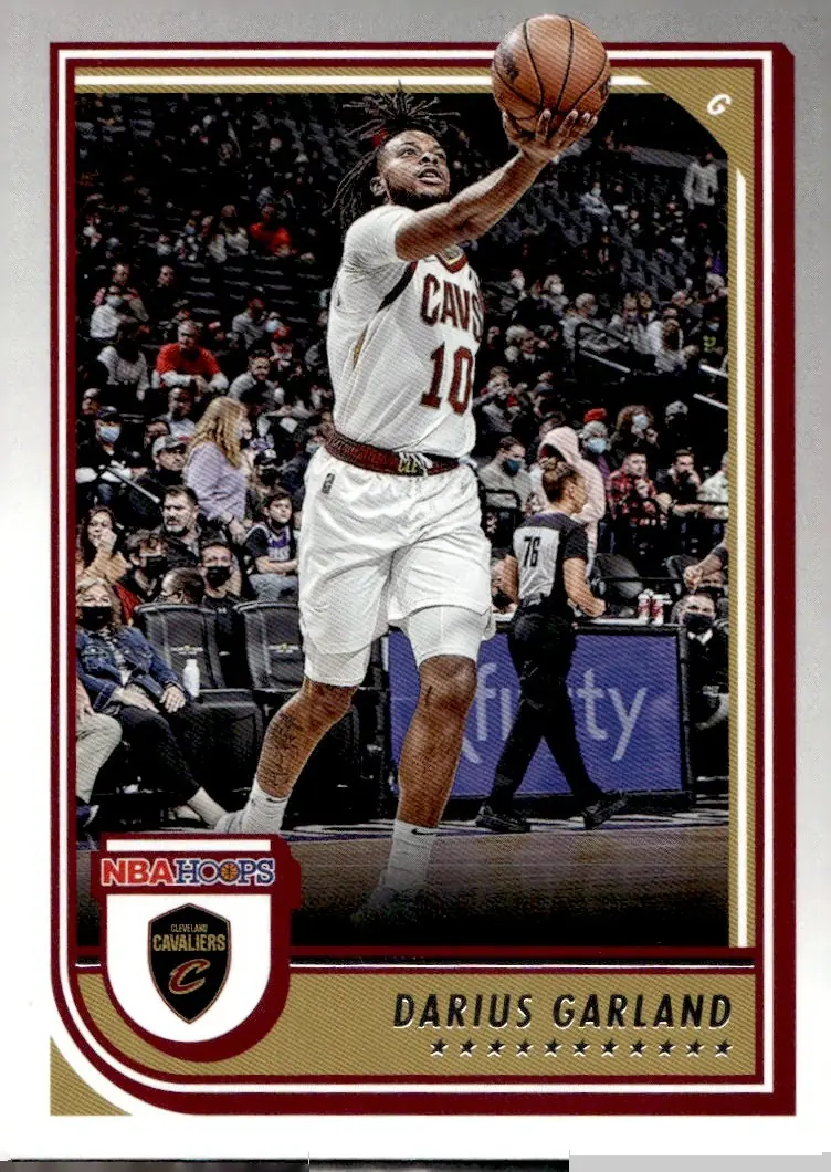 2022-23 NBA Hoops #66 Darius Garland (front)