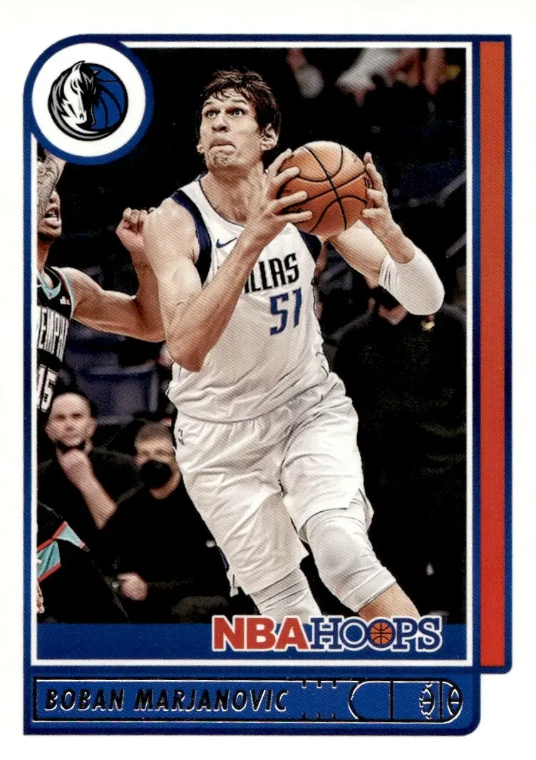 2021-22 NBA Hoops #122 Boban Marjanovic (front)