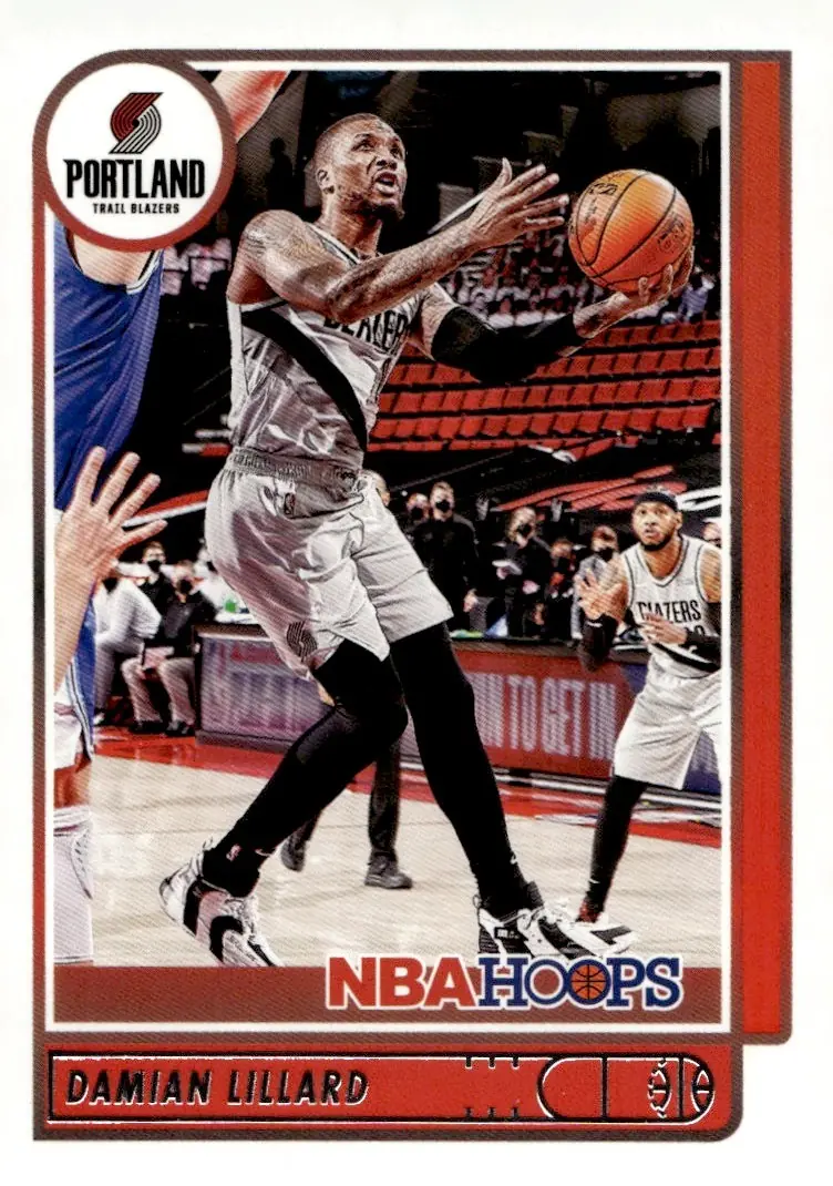 2021-22 NBA Hoops #61 Damian Lillard (front)