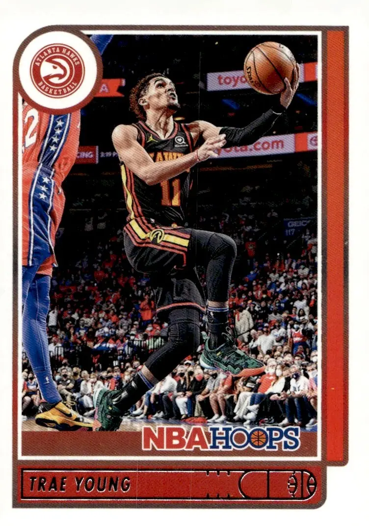 2021-22 NBA Hoops #138 Trae Young (front)