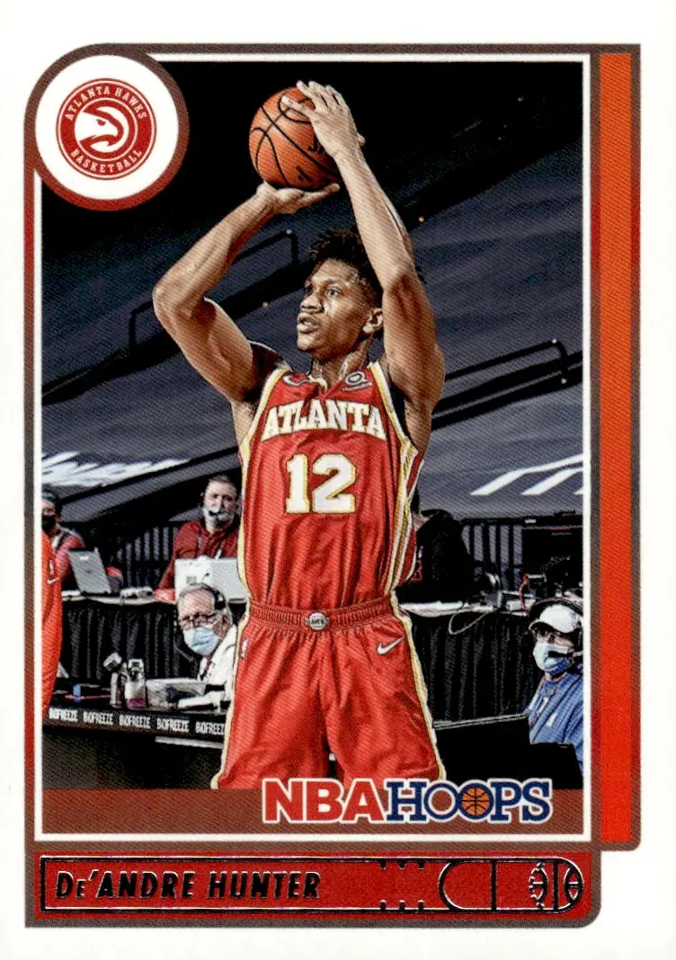 2021-22 NBA Hoops #188 De'Andre Hunter (front)