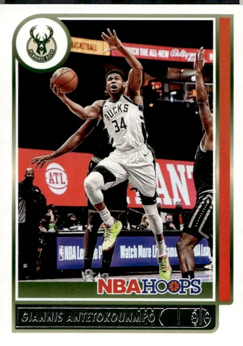 2021-22 NBA Hoops #103 Giannis Antetokounmpo