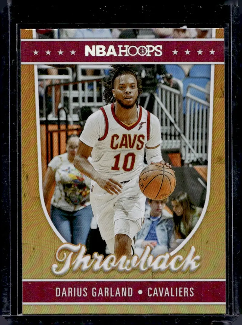 2022-23 NBA Hoops #6 Darius Garland (front)
