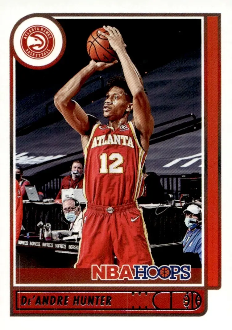 2021-22 NBA Hoops #188 De'Andre Hunter (front)