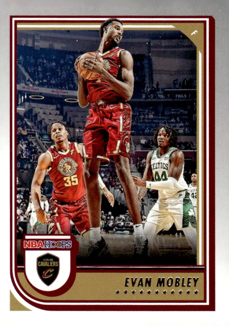 2022-23 NBA Hoops #67 Evan Mobley (front)