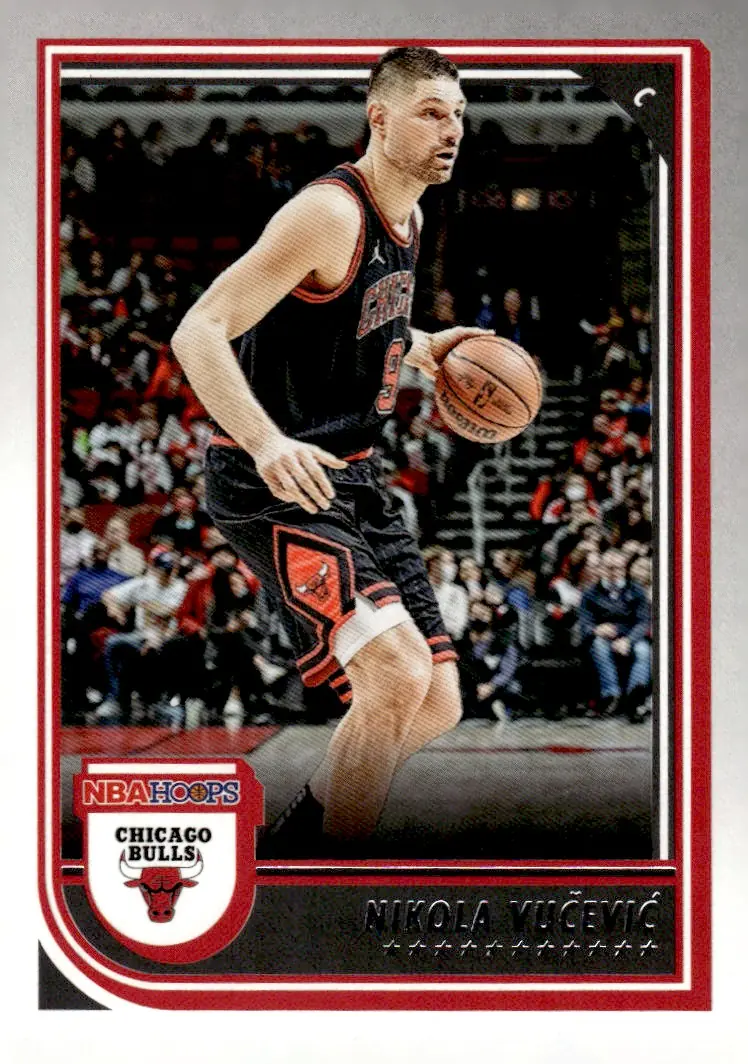 2022-23 NBA Hoops #77 Nikola Vučević (front)