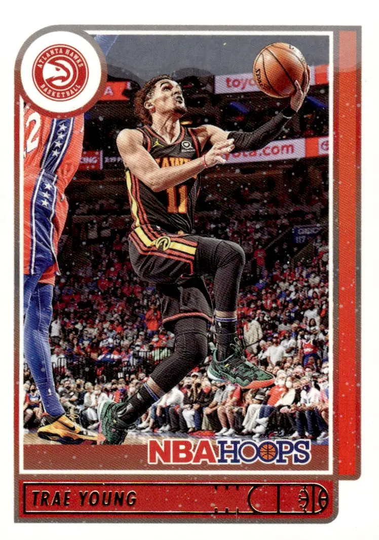 2021-22 NBA Hoops #138 Trae Young (front)