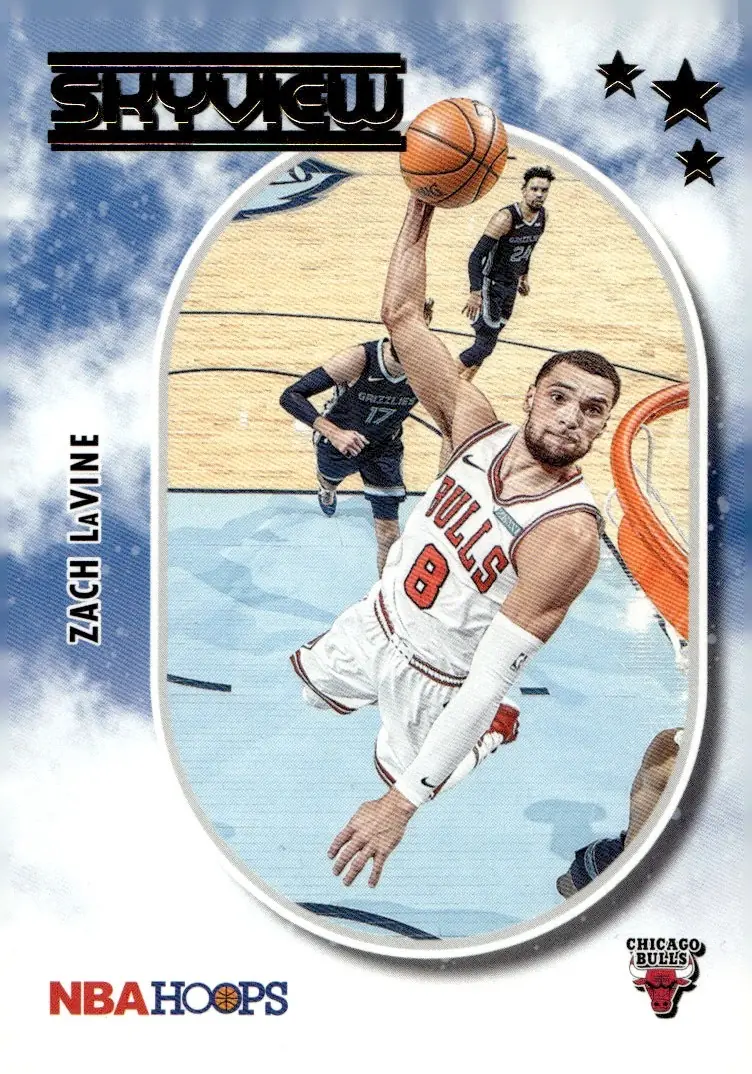 2021-22 NBA Hoops #2 Zach LaVine (front)