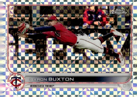 2022 Topps Chrome #174 Byron Buxton – X-Fractor
