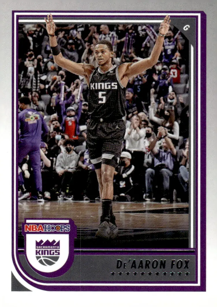 2022-23 NBA Hoops #157 De'Aaron Fox (front)