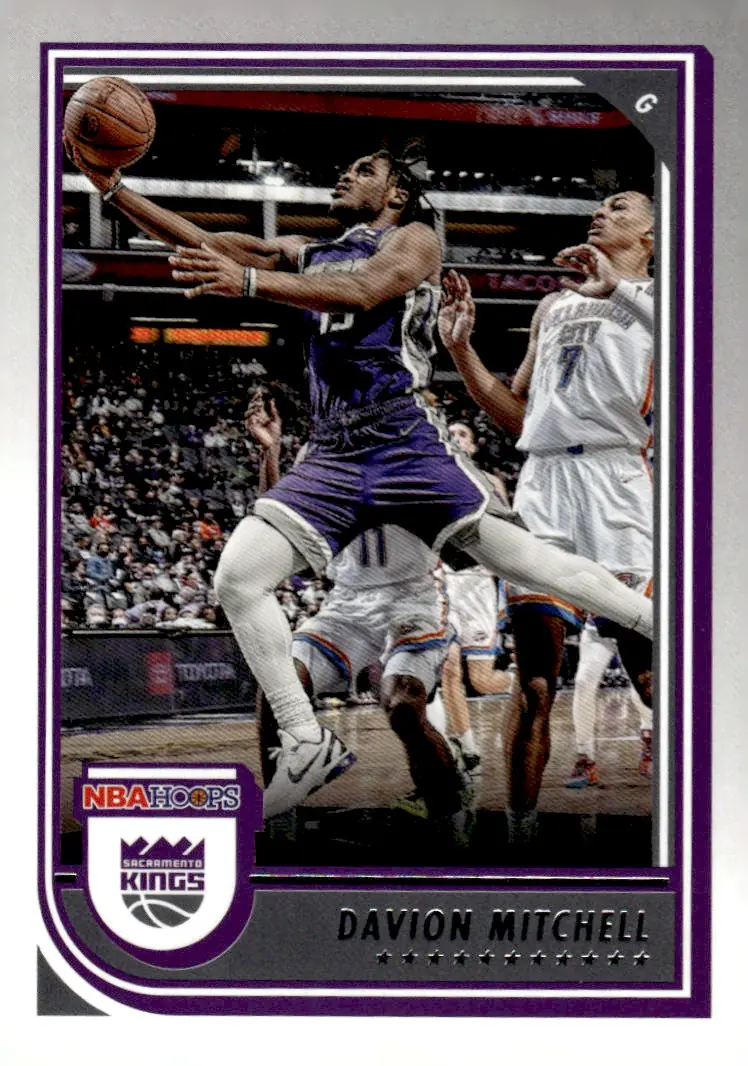 2022-23 NBA Hoops #160 Davion Mitchell (front)