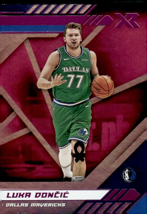 2020-21 Panini Chronicles Basketball #300 Luka Dončić – Pink