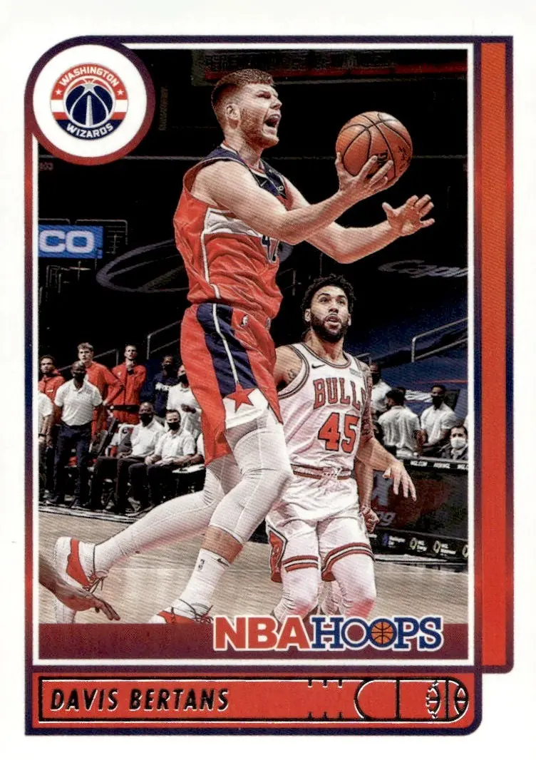 2021-22 NBA Hoops #130 Davis Bertans (front)