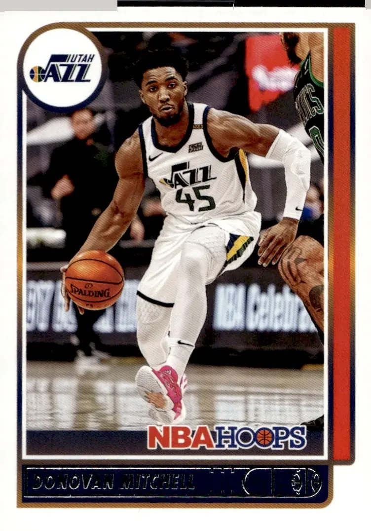 2021-22 NBA Hoops #139 Donovan Mitchell (front)